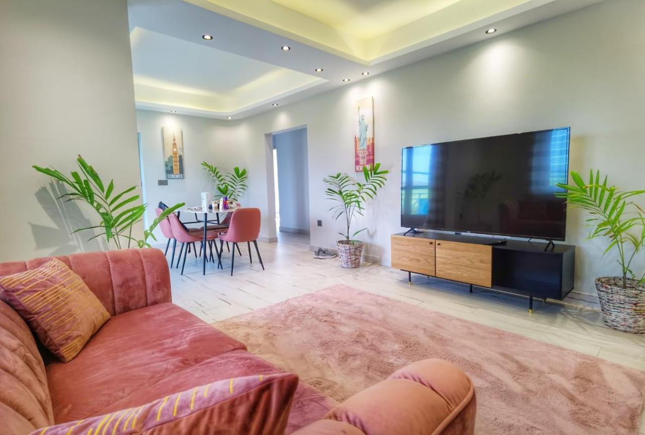 Perfect Centre Next To Super U, 5 Minutes From Apartment Grand Baie